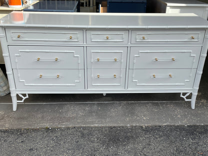 Thomasville Allegro - 9 drawer